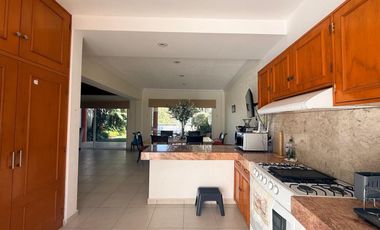 Casa en Fraccionamiento en Lomas del Sol Cuernavaca - ROQ-1389-Fr