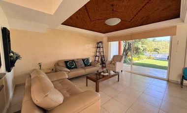 Casa en Fraccionamiento en Lomas del Sol Cuernavaca - ROQ-1389-Fr