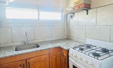 Casa en venta c/ cochera en Balneario Pehuen Co