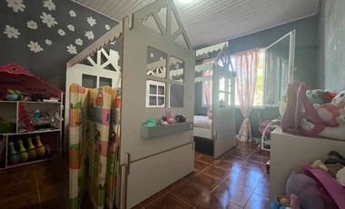 Casa en venta en La Porteña