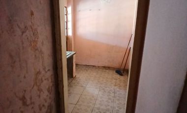 Casa en venta en Isidro Casanova