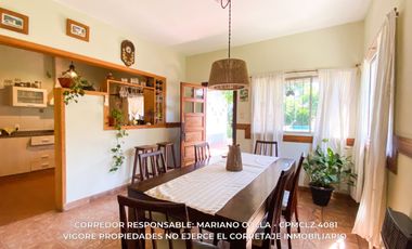 Casa en venta c/ cochera en Burzaco
