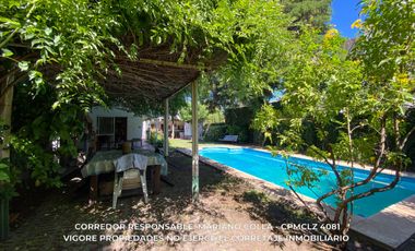 Casa en venta c/ cochera en Burzaco