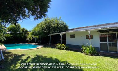 Casa en venta c/ cochera en Burzaco