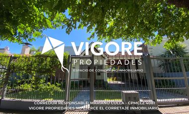 Casa en venta c/ cochera en Burzaco