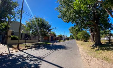 Casa en venta c/ cochera en Burzaco