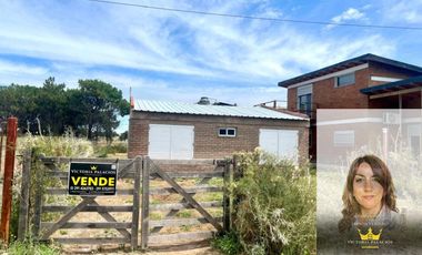 Casa en venta c/ cochera en Balneario Pehuen Co