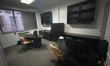 ALQULA OFICINA 3 DESPACHOS Y SALA REUNION CENTRO