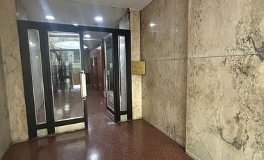 ALQULA OFICINA 3 DESPACHOS Y SALA REUNION CENTRO