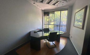 ALQULA OFICINA 3 DESPACHOS Y SALA REUNION CENTRO