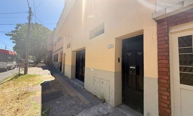 PH 4 AMBIENTES PATIO COCHERA CASEROS