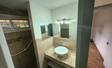 ALQUILER MARTINEZ PH 5 AMBIENTES CON COCHERA