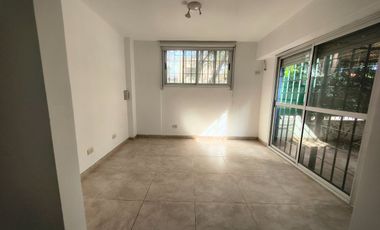 ALQUILER MARTINEZ PH 5 AMBIENTES CON COCHERA