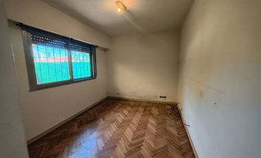 ALQUILER MARTINEZ PH 5 AMBIENTES CON COCHERA