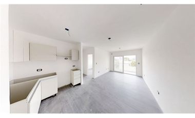 DEPTO 4 AMB, BALCON,  MARTIN CORONADO