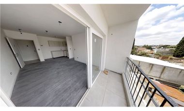 DEPTO 4 AMB, BALCON,  MARTIN CORONADO