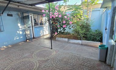 Casa en venta en LA GRANJA