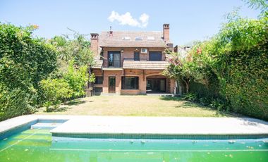 Casa en alquiler en Martínez vías a Libertador