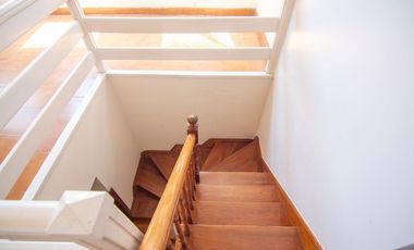 Casa en alquiler en Martínez vías a Libertador