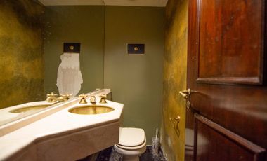 Casa en alquiler en Martínez vías a Libertador