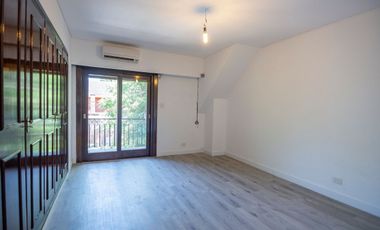 Casa en alquiler en Martínez vías a Libertador