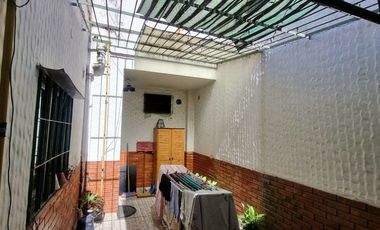 VENTA CASA 5 AMBIENTES EN SAN ANDRÉS APTA CRÉDITO