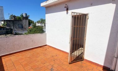 VENTA CASA 5 AMBIENTES EN SAN ANDRÉS APTA CRÉDITO