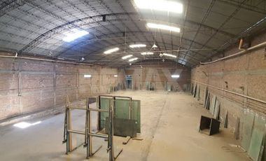 VENTA GALPON 1.323,86m2 JOSE FELICIANO 350 NQN