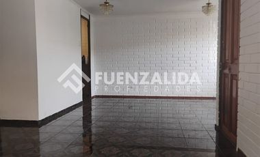 Casa en Arriendo en Letras