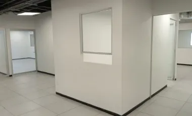 Oficina en renta en El Triunfo, Iztapalapa, Ciudad de México