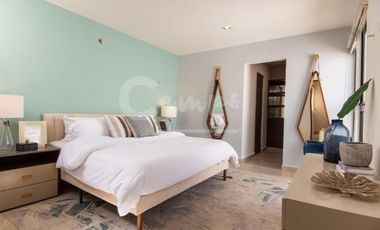 Casa de 2 pisos, 3 recamaras en privada en Conkal Yucatan  Entrega inmediata