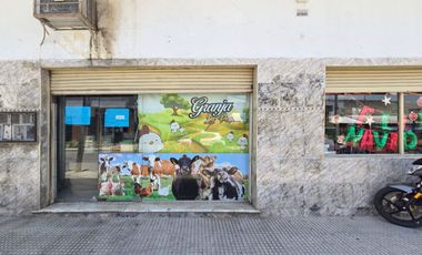 VENTA CASA LOCAL PASO DEL REY 3 AMBIENTES  CREDITO