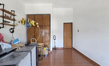 VENTA CASA LOCAL PASO DEL REY 3 AMBIENTES  CREDITO