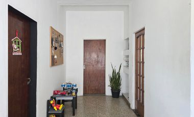 VENTA CASA LOCAL PASO DEL REY 3 AMBIENTES  CREDITO