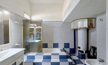 VENTA CASA LOCAL PASO DEL REY 3 AMBIENTES  CREDITO