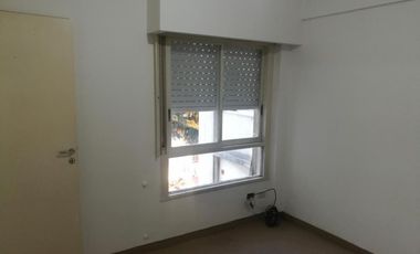 DEPTO 2 AMB.  EN SAN FERNANDO  PTE. PERON 700