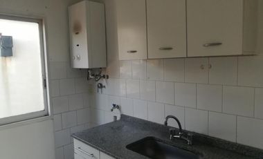 DEPTO 2 AMB.  EN SAN FERNANDO  PTE. PERON 700