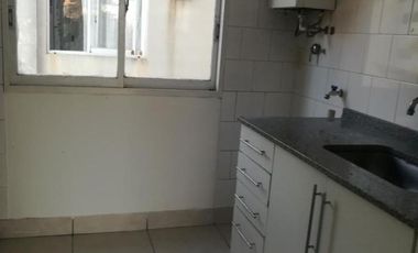 DEPTO 2 AMB.  EN SAN FERNANDO  PTE. PERON 700