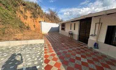 Casa-Finca en Arriendo Ubicado en Barbosa Codigo 1330