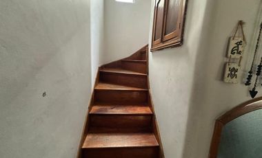 CASA EN VENTA 3 AMBIENTES EN MUNRO! OPORTUNIDAD!