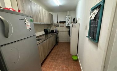 CASA EN VENTA 3 AMBIENTES EN MUNRO! OPORTUNIDAD!