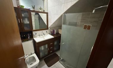 CASA EN VENTA 3 AMBIENTES EN MUNRO! OPORTUNIDAD!