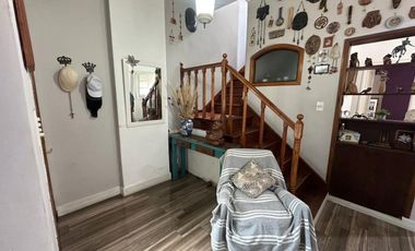 CASA EN VENTA 3 AMBIENTES EN MUNRO! OPORTUNIDAD!