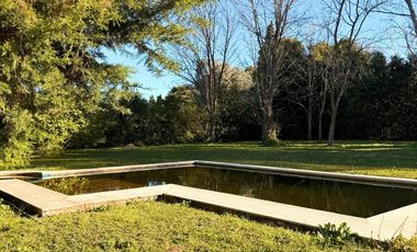 CASA 4 AMBIENTES EN VENTA, BARRIO SANTA BRIGIDA, LOS CARDALES