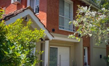 CASA 4 AMBIENTES EN VENTA, COUNTRY CLUB LOS CARDALES