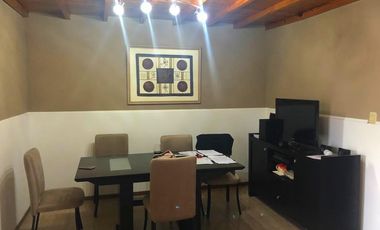 Hermosa casa al frente, tipo PH, Lanus Este, EXCELENTE UBICACIÓN