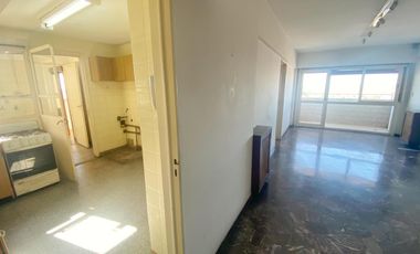 VENTA DEPARTAMENTO 4 AMBIENTES LANUS OESTE BALCÓN