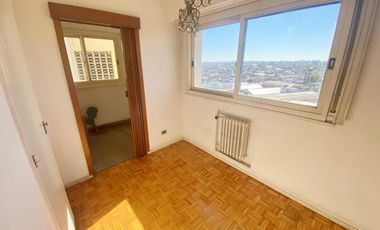 VENTA DEPARTAMENTO 4 AMBIENTES LANUS OESTE BALCÓN