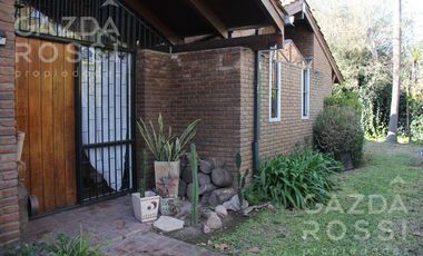 Casa en venta en Adrogue