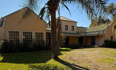 CASA 4 AMBIENTES EN VENTA, BARRIO SAN JORGE, LOS CARDALES